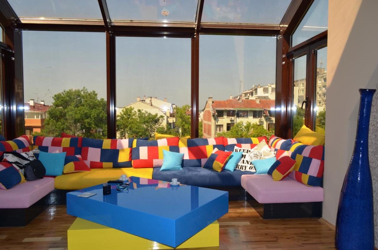 Art Penthouse Burgas Exterior foto